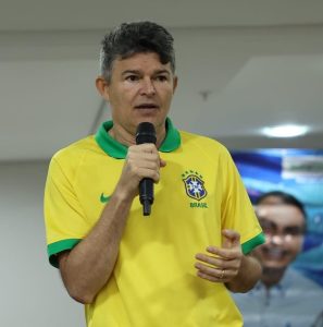 Medeiros diz que postura de Thiago Silva desmente pesquisas divulgadas pelo emedebista