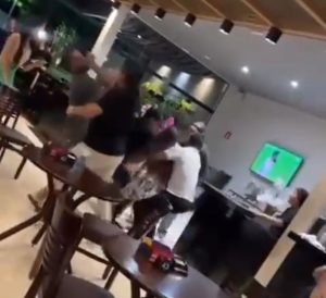 Vídeo mostra quebra pau entre ‘madames’ durante rodízio de pizza em MT