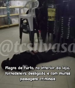Vídeo mostra bandido rendido dentro de loja após pular janela para furtar em Rondonópolis