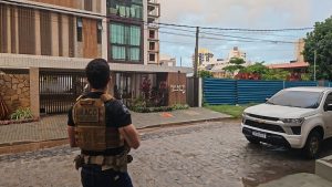 Polícia Civil cumpre mandados contra empresários que cancelaram formaturas de centenas de estudantes