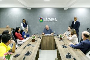 Prefeito Abilio sanciona leis que fortalecem políticas públicas e proteção social