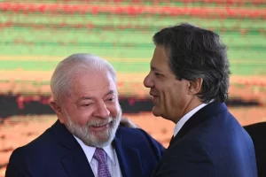 Desespero: Governo Lula avalia acionar o STF contra derrubada de alta do IOF