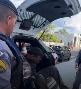 Faccionado que matou e deixou a esposa com vísceras expostas é preso na BR-364; vídeo