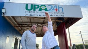 Cláudio Ferreira acompanha obras de melhorias na estrutura e atendimento da UPA