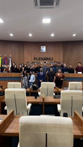 Processo Legislativo Simulado: Acadêmicos de Direito da Fasipe realizam aula prática na Câmara de Rondonópolis