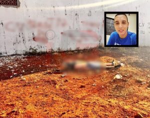 Jovem é assassinado com balaço na cabeça em muro pichado com ‘CV é o terror’ em MT; veja vídeo