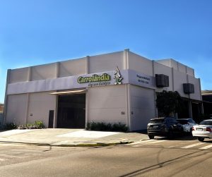 Carrolândia celebra 30 anos com nova unidade em Rondonópolis, homenagem ao fundador e agradecimento aos colaboradores