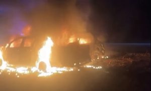 Duas pessoas morrem carbonizadas em acidente causado envolvendo Hilux e HB20 em MT; vídeo