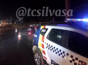 Motociclista sofre queda em entroncamento de BRs e ‘rompe ligamentos’ do joelho em Rondonópolis