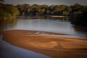 Relatório expõe drama da redução da vazão do Rio Vermelho nos últimos anos