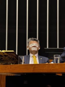 Medeiros participa de obstrução em defesa da anistia e do impeachment de Moraes