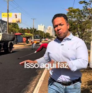 Prefeito Cláudio destaca tecnologia de microrrevestimento para economizar recursos e melhorar ruas de Rondonópolis; vídeo