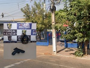 Maluco é preso após tocar o terror e ameaçar pessoas com ‘pistola’ na frente do EEMOP em Rondonópolis