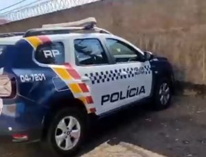 Homem ameaça matar esposa com apoio de facção e tocar fogo na casa em Rondonópolis