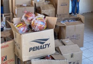 Prefeitura adquire materiais esportivos para incentivar a prática de esportes em Rondonópolis
