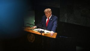 Eduardo Bolsonaro e Paulo Figueiredo elogiam estratégia de Trump após aceno a Lula
