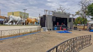 Liquidaqui chega à Praça dos Carreiros com shows gratuitos e sorteio de prêmios
