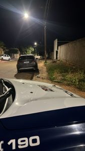 Criminosos invadem casa na “calada da noite”, furtam carro e deixam vítima em pânico em Rondonópolis