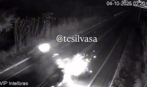 Vídeo forte mostra momento em que carro atropela e esmaga cabeça de motociclista em Rondonópolis