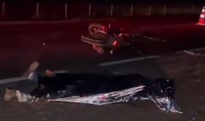 Motociclista morre na hora após ser atingido fortemente por ônibus na MT-130; vídeo