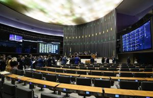 Câmara derrota Lula e enterra MP que aumentava impostos