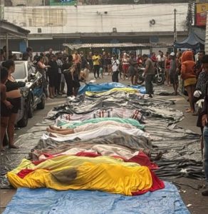 CV sangra na Penha: moradores retiram dezenas de corpos de área de mata após megaoperação; vídeos impressionantes