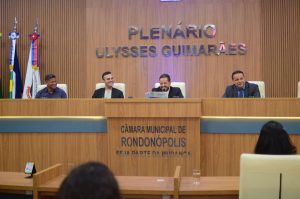 Personal trainers são homenageados em sessão solene na Câmara de Rondonópolis