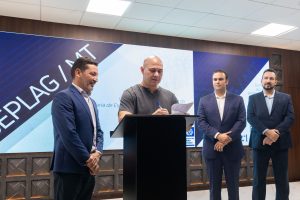 Prefeito Abilio assina parceria com Estado para aperfeiçoamento da gestão municipal