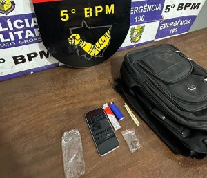 Aluno com “ervinha do mal” é surpreendido pela PM dentro de escola em Rondonópolis