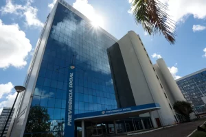 Mais um escândalo: INSS liberou R$ 12 bilhões em consignados no nome de crianças