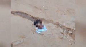 Homem acusado de estupro é encontrado decapitado em cemitério e com bilhete da morte “Jack safado CV”; vídeo forte 