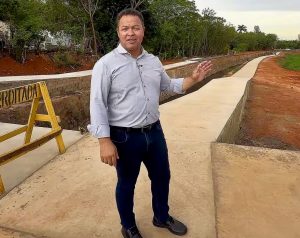Gestão Cláudio acelera nas ruas: microrrevestimento ganha força e obra do Canivete surpreende moradores