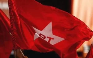 Devido a calote, Juiz mantém bloqueio de conta do PT e cobra dívida antiga de campanha em MT