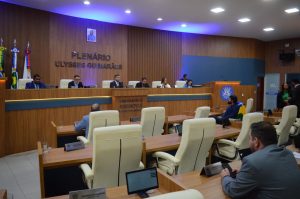 Câmara aprova ampliação de vagas para docentes que viabiliza convocação de aprovados em concurso