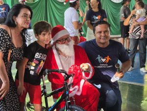 5ª edição do Natal dos Sonhos presenteia 210 crianças em Rondonópolis