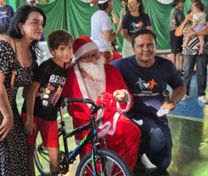 5ª edição do Natal dos Sonhos presenteia 210 crianças em Rondonópolis