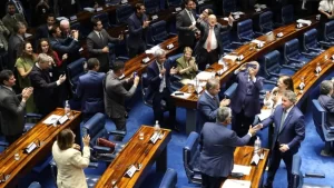 Senado aprova PL da Dosimetria e projeto vai à sanção