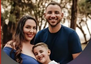 Lancha sofreu acidente após temporal; vídeo mostra encontro de mãe e filho