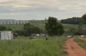 PM age rápido e impede invasão clandestina em área do Alfredo de Castro; vídeo