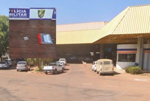 Fora de si, homem ameaça funcionário de morte e faz quebra-quebra na rodoviária de Rondonópolis