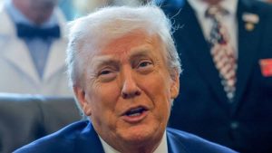 Convite de Trump para Conselho em Gaza põe Lula em dilema diplomático