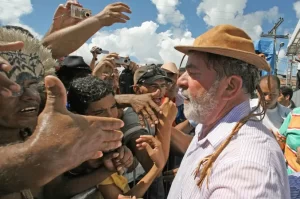 Lula vê aprovação ‘derreter’ seis pontos no principal curral eleitoral do petismo no país