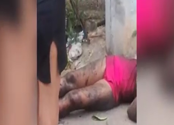 Vídeo mostra mulher espancada e baleada após ataque de facção contra rivais
