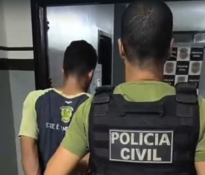 Sem CNH, homem que “tocou o terror” com crimes, incluindo roubo, é em Rondonópolis; vídeo