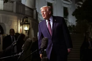 “Todos estão mortos”, diz Trump sobre sucessão no poder no Irã