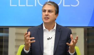 Sem Lula, nome de Camilo Santana cresce no PT