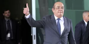 PGR arquiva pedido de apuração contra Gilmar por homofobia