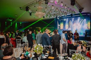 EDIÇÃO ESPECIAL: ACIR realiza festa do 15º Prêmio Destaque Empresarial neste sábado (18)