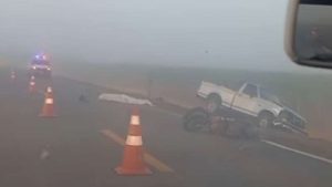 Motociclista morre após camionete invadir pista contrária e causar colisão brutal em MT; vídeo