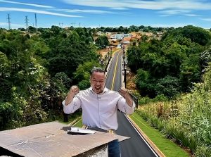 Após anos de descaso, ponte onde caminhão chegou a cair será construída na gestão Cláudio Ferreira